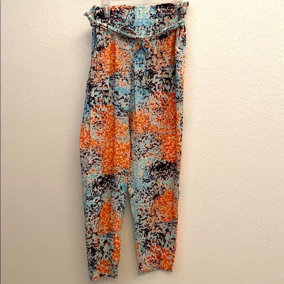 [ BCBG ] Silky Soft Pants (Retail $178) - Picture 4 of 8